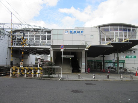 瓢箪山駅　北側