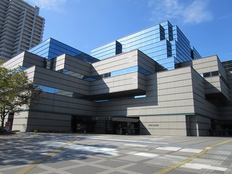 大阪府立 中央図書館
